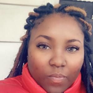 Meet your Posher, Lashea